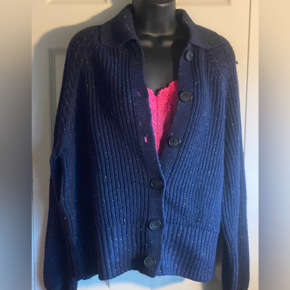 CHLOE & JASMINE Long Sleeve Buttoned Cardigan size XL